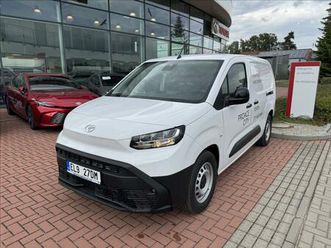 toyota proace 0,0 active 3 smartcargo skříň - skříň elektro