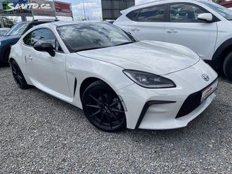 toyota gr86 2.4i executive-nehavar. čr !