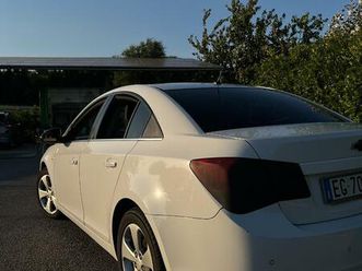 chevrolet cruze - 2011