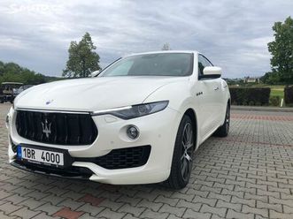 maserati levante sq4 316 kw top stav!