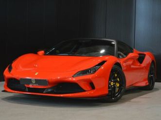 3.9i v8 biturbo 720ch sièges carbonne