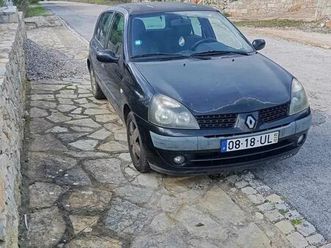 renault clio 1.6 16v initiale