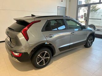 kia niro 1.6 gdi dct phev style