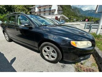 volvo v70 2.4 d5 awd summum
