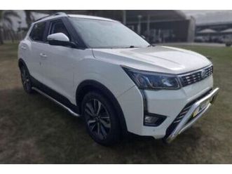 2021 mahindra xuv 300 1.5d | w8