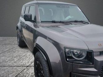 land rover defender 4.4 p635 v8 mhev octa