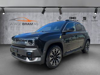 r4 e-tech comfort range 52 kwh iconic