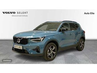 xc40 plus, b3 mild hybrid, gasolina, dark