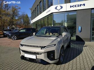 ssangyong actyon 1.5t premium 2wd at,skladem