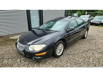 chrysler 300m 2,7 le aut. 4d