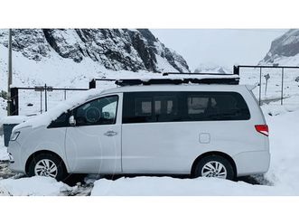 jac refine pasajeros 1.9l executive 10+1 usado (2022) color gris precio $18.000.000