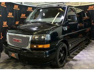 5,3 v8 4wd savana 7p *upea luxus van*