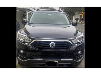 ssangyong rexton 2019 full equipo gasolina automática