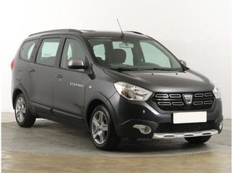 dacia lodgy 1.5 blue dci, stepway, 7 míst