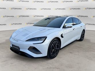 model y seal 82,5 kwh design