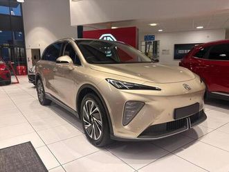 77kwh trophy auto 4wd 5dr