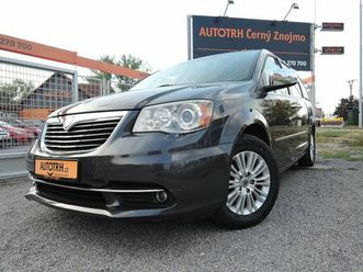 lancia voyager 2,8 crd aut. stowngo navi kůže