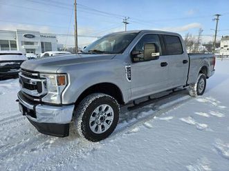 xlt 4x4 crew 6 3/4 6.2l essence jamais accide