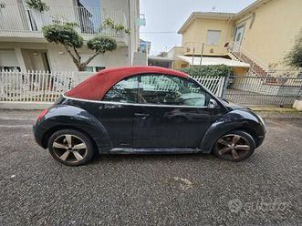 volkswagen new beetle - 2008