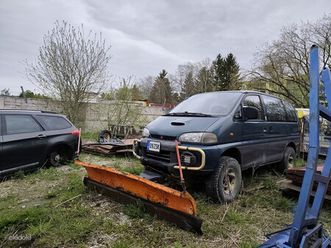 mitsubishi delica space gear