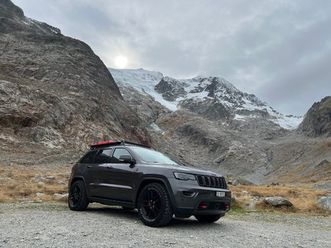 grand cherokee 3.0 crd trailhawk automatic