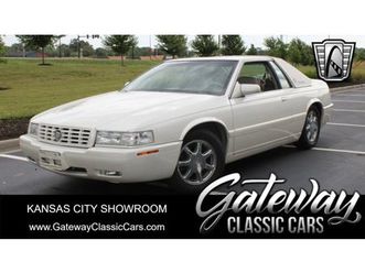 used 2002 cadillac eldorado touring w/ preffered equipment group olathe ks 66061