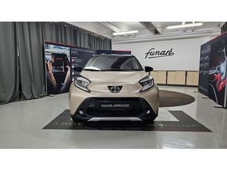 1.0 vvt-i 72 cv 5 porte lounge s-cvt