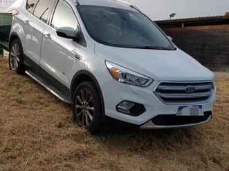 ford kuga awd 4wd automatica