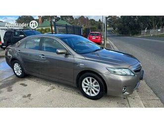 2010 toyota camry hybrid for sale $11,990