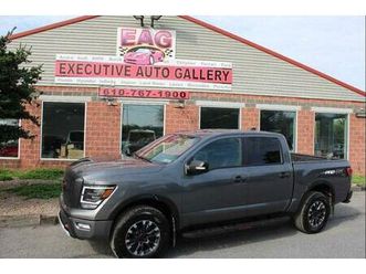 used 2023 nissan titan pro-4x