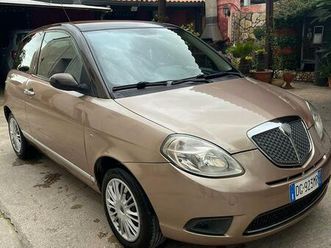 lancia y 1.3 multi jet