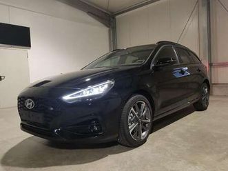 kombi go! plus 1.0 t-gdi 100 ps 7dct navi-apple...