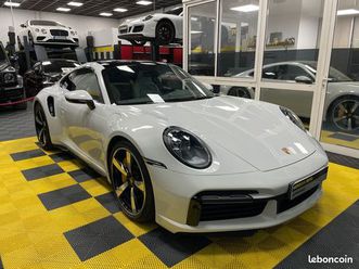 porsche 911 992 turbo s pdk bose toit ouvrant caméra chrono freins céramique carplay hifi bose sièges chauffant sport 18 position échappement sport pdls+ jupes 