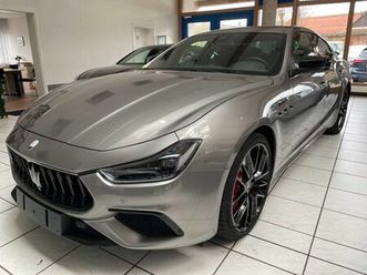 maserati ghibli modena s q4 *nerissimo*schiebedach*carbon