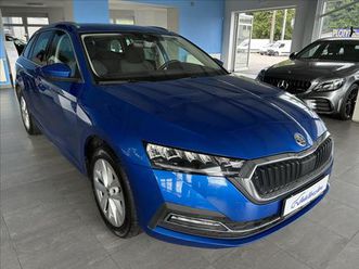 škoda octavia 2,0 tdi,4x4,dsg,1.maj,čr,style kombi - kombi nafta