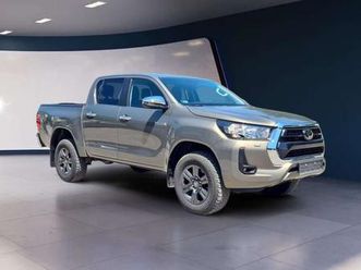 toyota hilux dc 2.4d comfort 4x4 camera carplay navi dab usb
