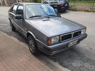 lancia delta - 1990