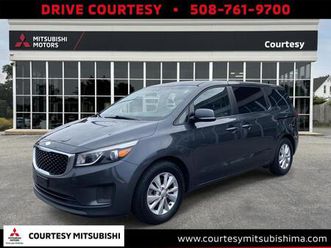 used 2017 kia sedona lx