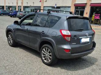 rav4 crossover 2.2 d-4d executive 150cv auto