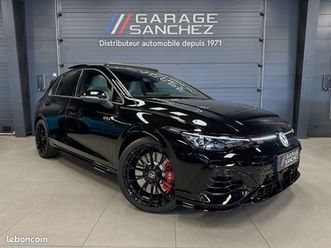 volkswagen golf viii 2.0 tsi 300ch gti clubsport evo dsg7 gar 04/2030 -francaise- to/echapp akrapov
