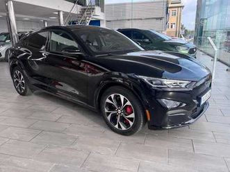 mach-e awd batería 98.8kwh 258 kw (351 cv)