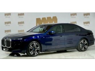 bmw i7 xdrive60* m-sport* iconic* theatre* skylounge* mas ≫ 2023 • 84 999 eur • id