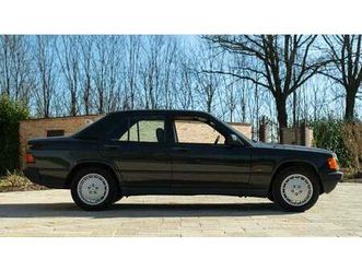1988 mercedes-benz 190 e a vendre