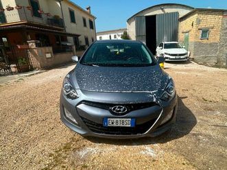bellissima hyundai i 30 come nuova, sempre tenuta in garage
