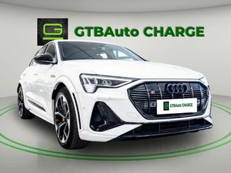 <li class=breadcrumbs-module_list-item__zg-6q audi e-tron s black </ol>