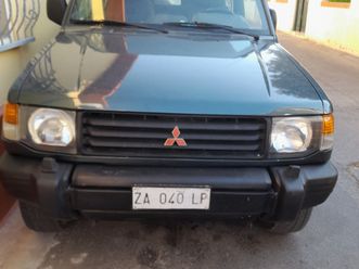mitsubishi pajero glx 2.5