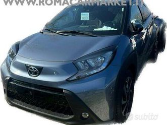 toyota aygo x 1.0 vvt-i 72 cv 5 trend s-cvt autom