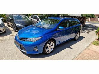 toyota auris touring sports 1.6 executive