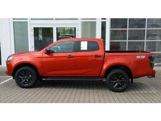 isuzu d-max double cab 4wd autm. v-cross *ahk*