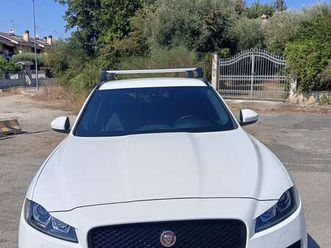 f-pace 2.0d i4 pure 180cv auto my20
